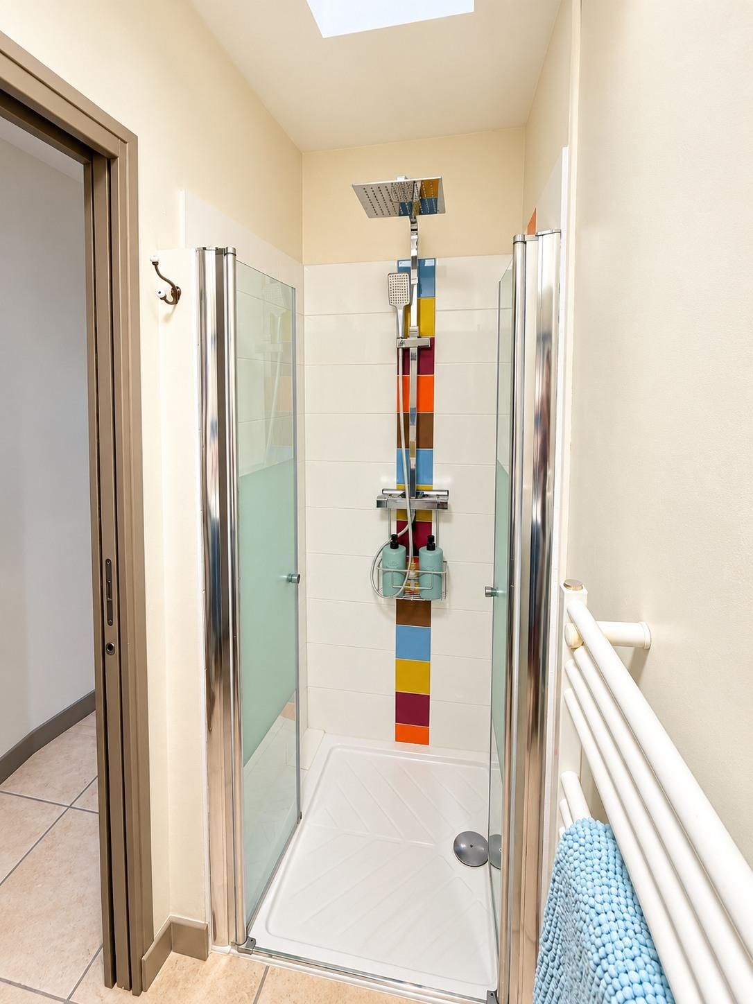 La douche de la maison principale